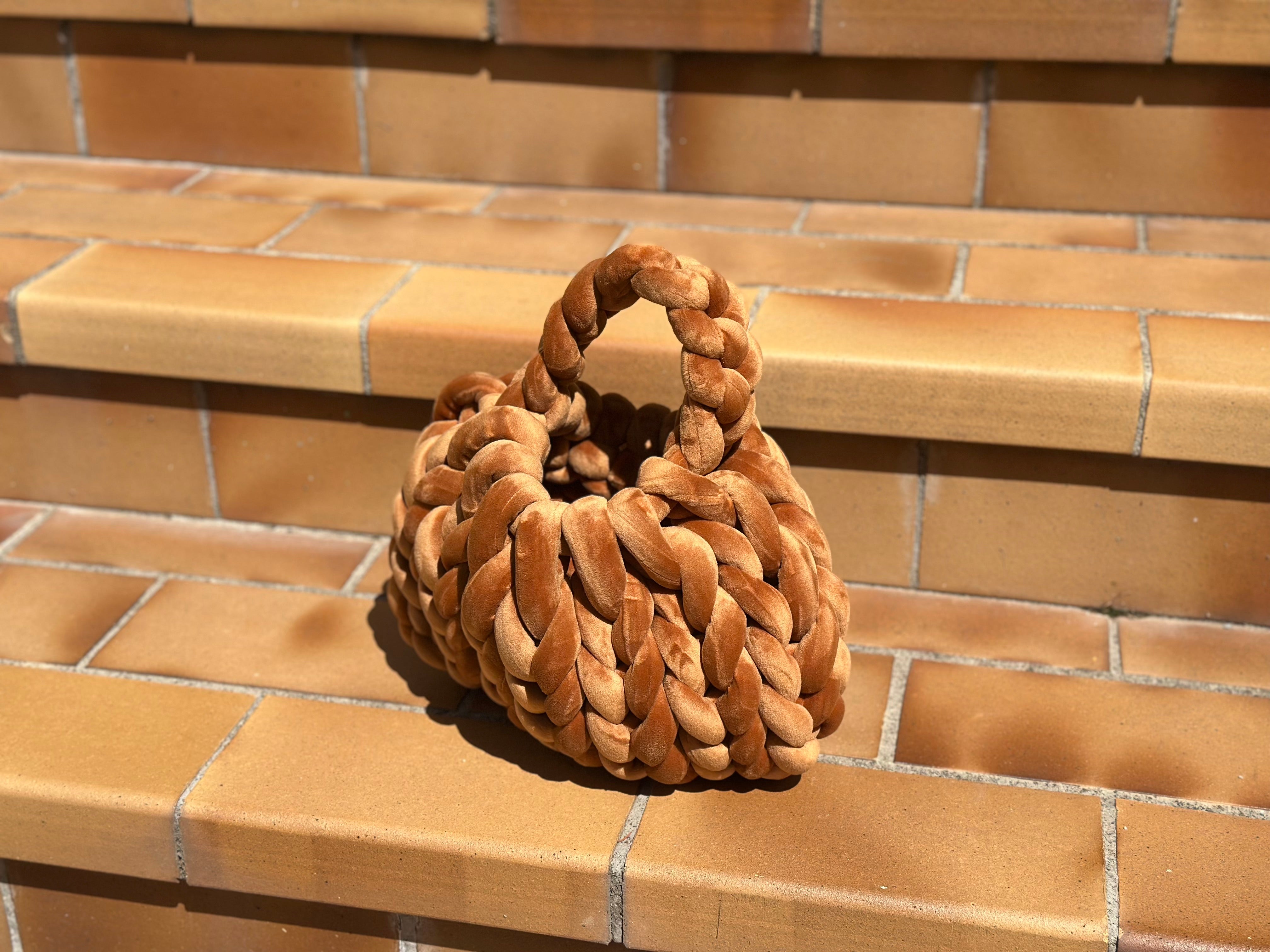 Fuyu handbag